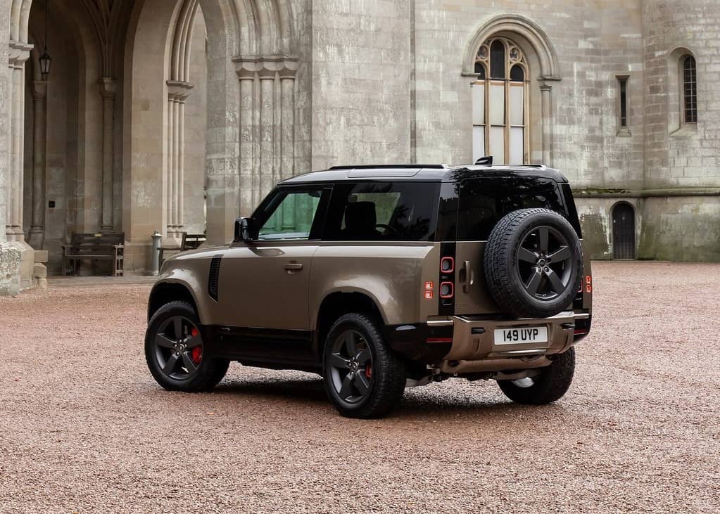 16367 Photo Exterior Land Rover Defender 90 2022 in Saudi Arabia