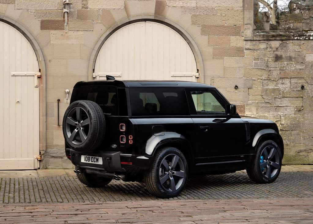 16412 Photo Exterior Land Rover Defender 90 V8 Carpathian Edition 2022 in Saudi Arabia