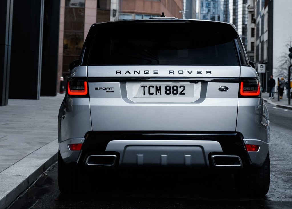 16540 Photo Exterior Land Rover Range Rover Sport HST Special Edition 2022 in Saudi Arabia