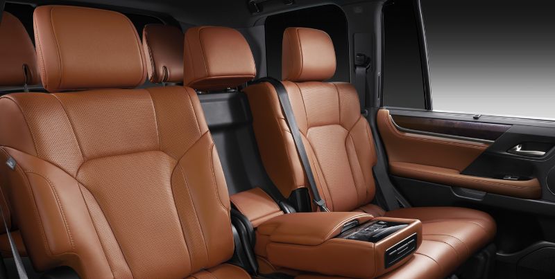 3802 Photo Exterior Lexus LX 570 Signature Limited 2021 in UAE