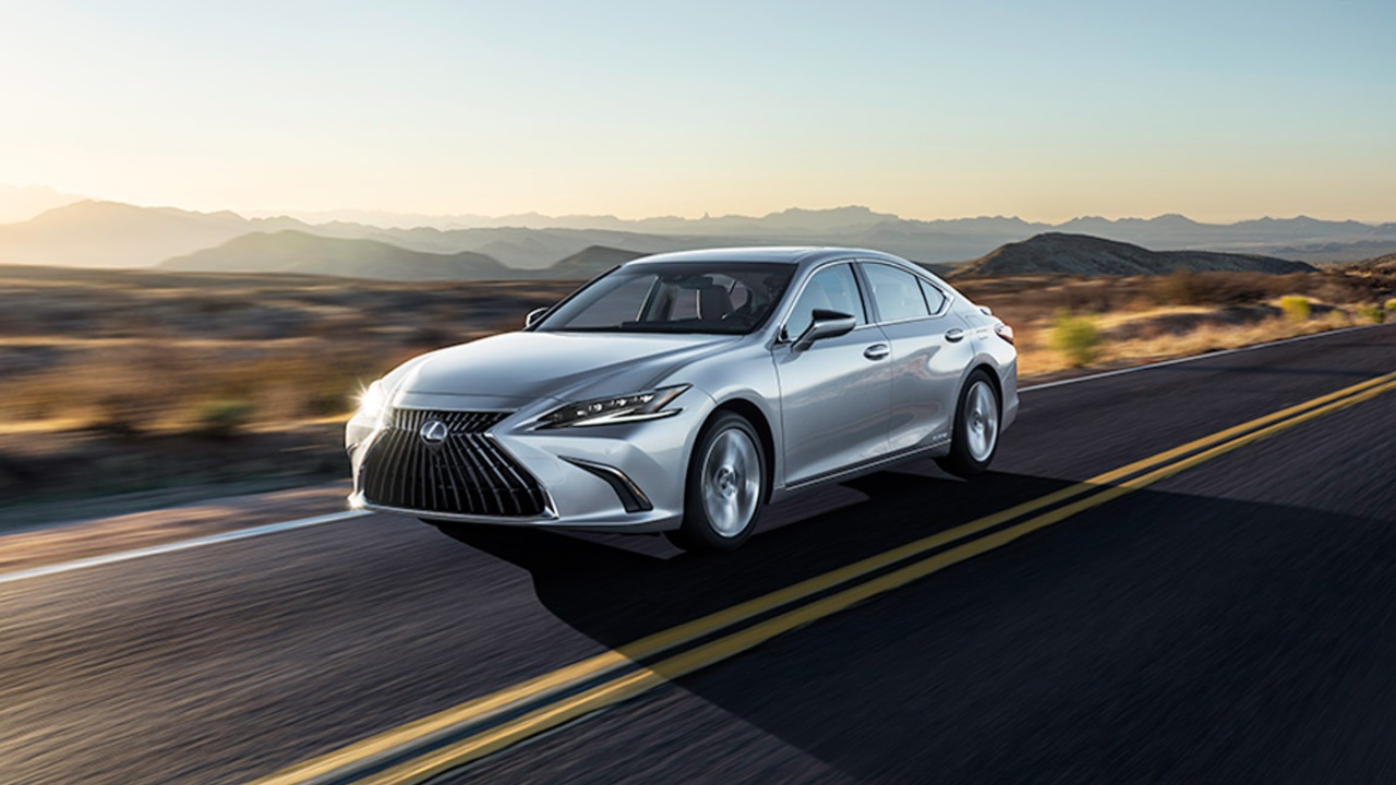 27842 Photo Exterior Lexus ES 250 Elegant 2023 in Saudi Arabia