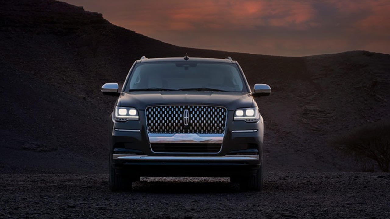 44172 Photo Exterior Lincoln Navigator 2024 in Saudi Arabia