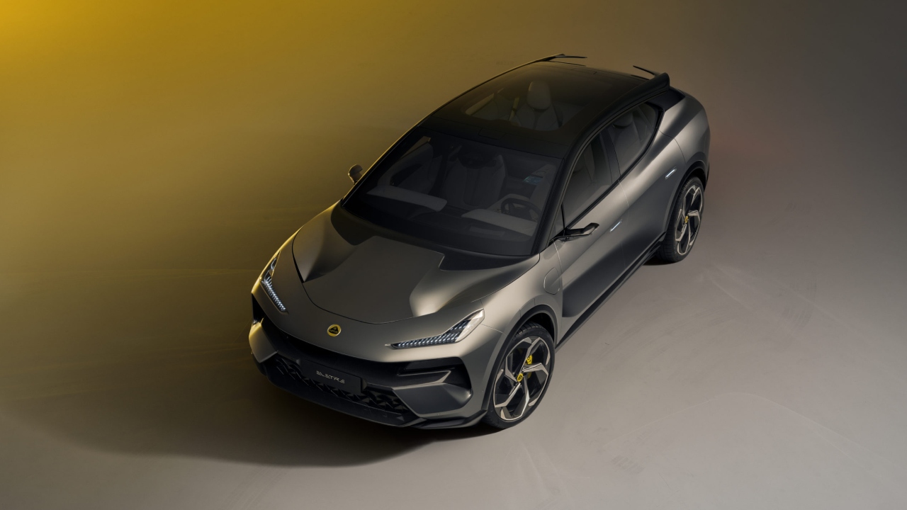 35348 Photo Exterior Lotus Eletre 2023 in UAE