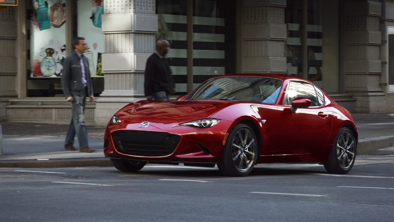 46541 Photo Exterior Mazda MX-5 2024 in UAE