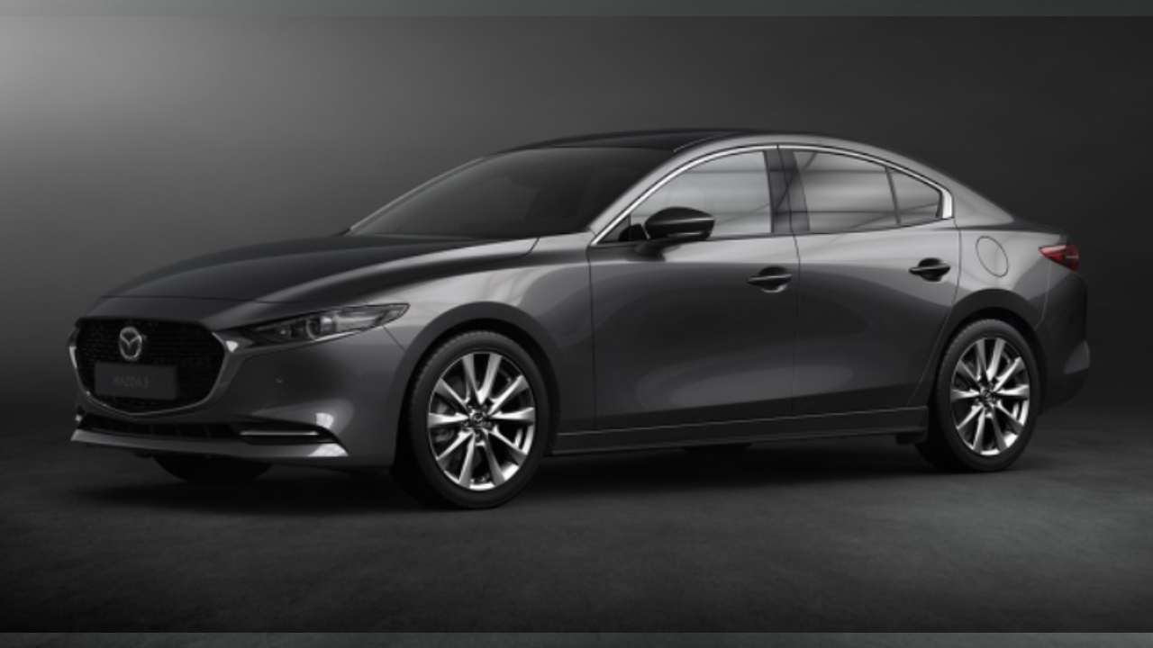 28507 Photo Exterior Mazda 3 Evolve Sedan 2023 in UAE