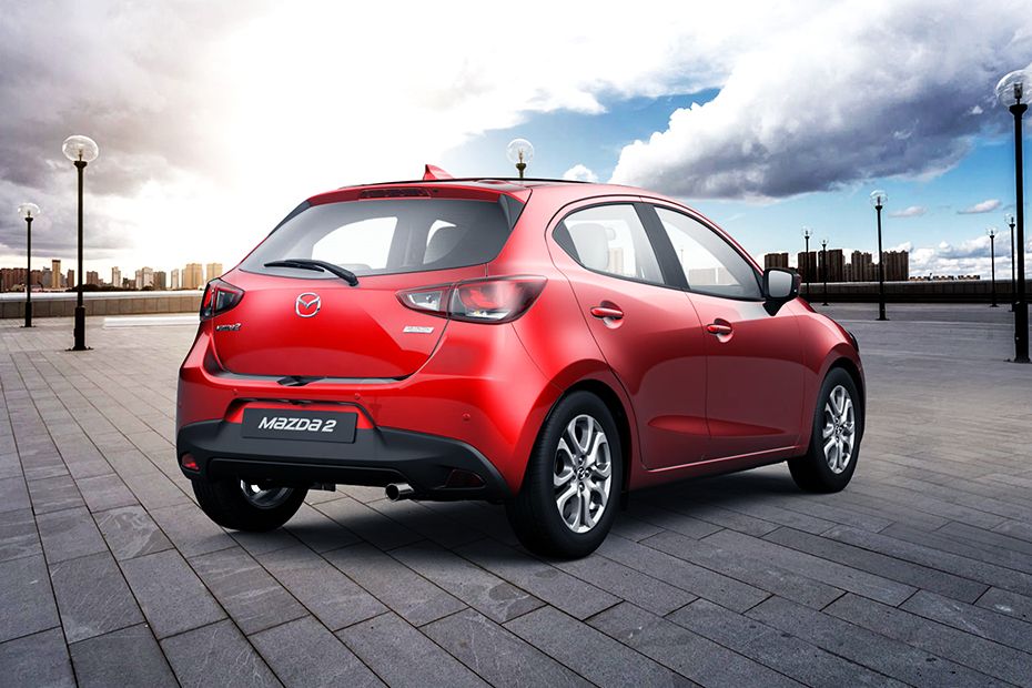 7303 Photo Exterior Mazda 2 MID 2021 in UAE