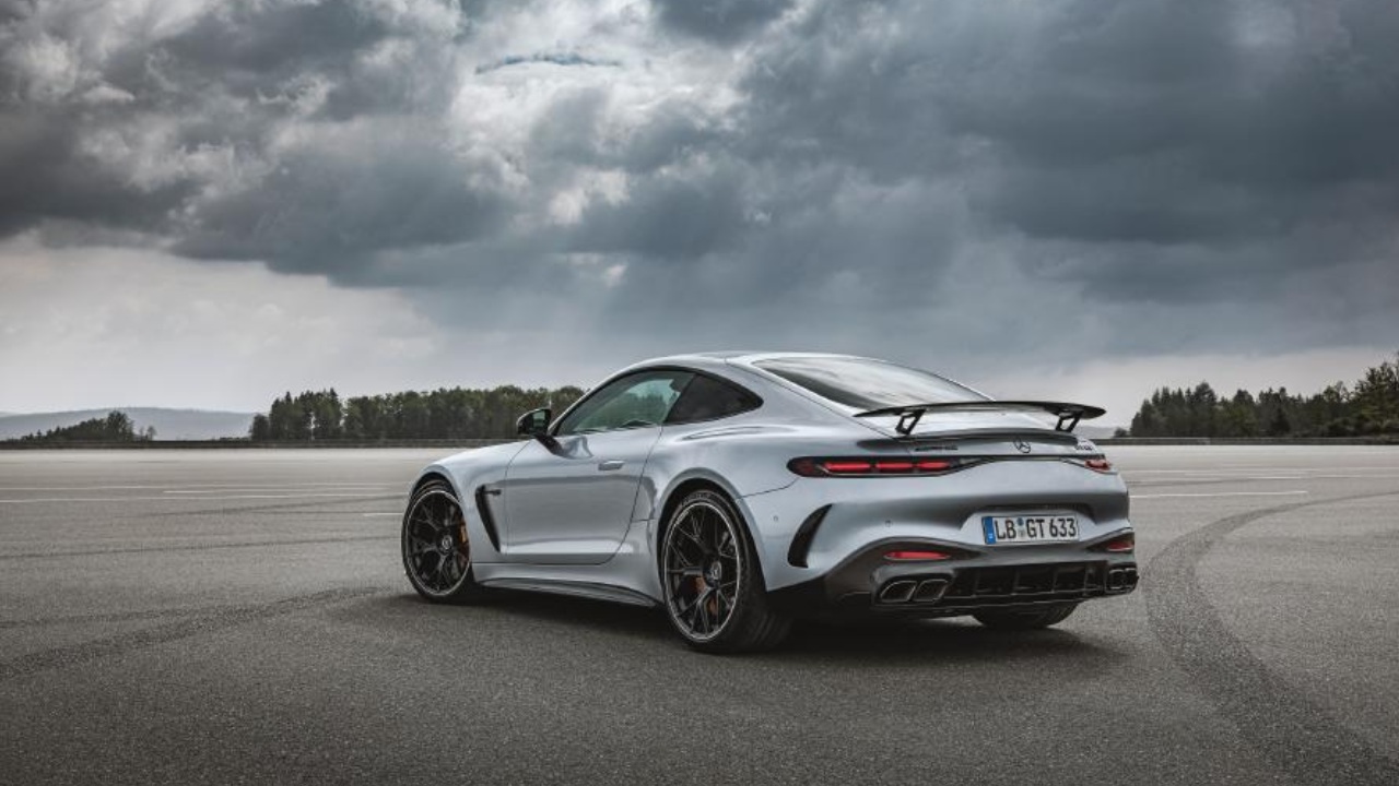 43116 Photo Exterior Mercedes-AMG GT Coupe 2024 in Saudi Arabia