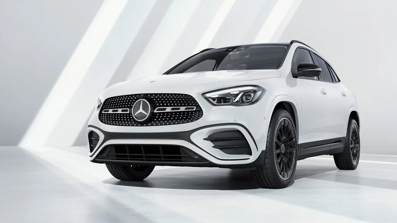 39289 Photo Exterior Mercedes-Benz GLA 2024 in Saudi Arabia