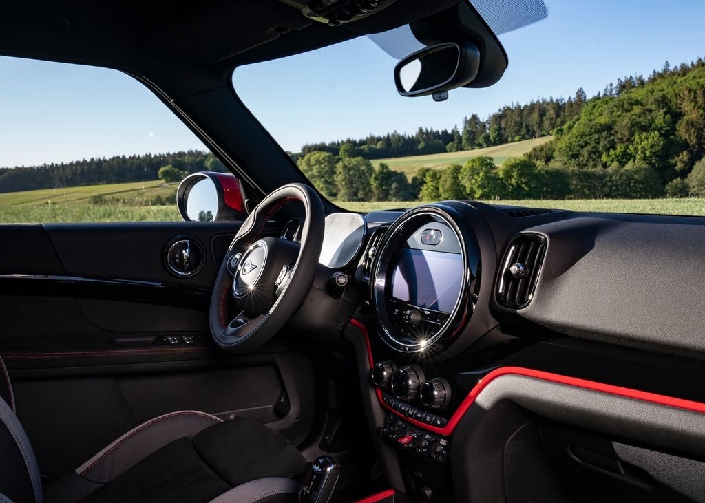 19071 Photo Exterior Mini Countryman John Cooper Works 2022 in Saudi Arabia