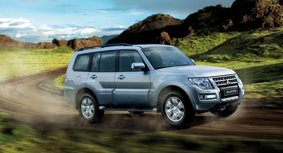 2387 Photo Exterior Mitsubishi Pajero STD 2021 in Saudi Arabia