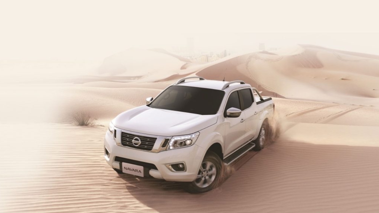 36405 Photo Exterior Nissan Navara 2023 in UAE