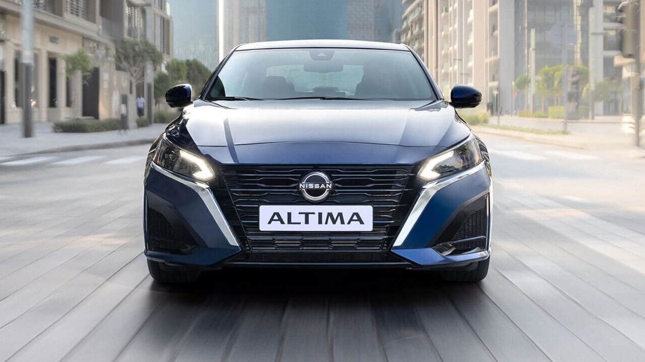 40339 Photo Exterior Nissan Altima 2024 in UAE