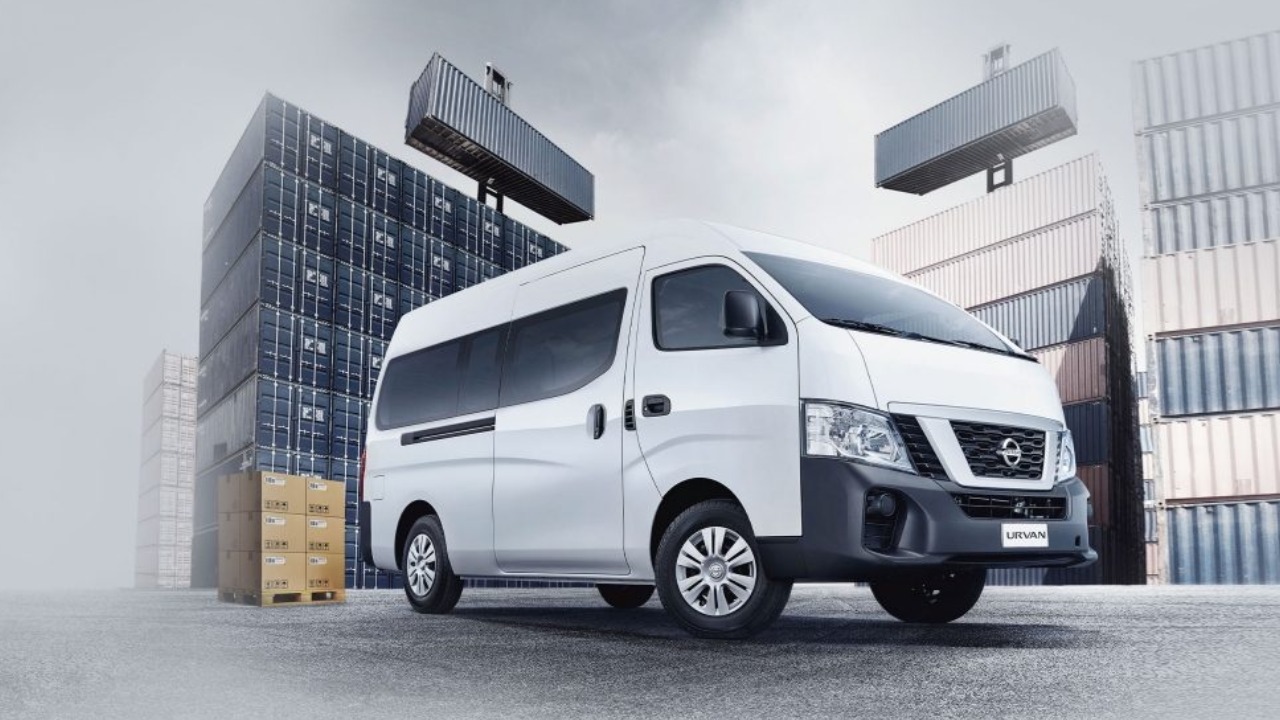 36426 Photo Exterior Nissan Urvan 2023 in UAE