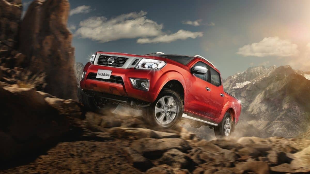 11658 Photo Exterior Nissan Navara Pickup CSPF 2.5LG 4WD AT 2021 in UAE