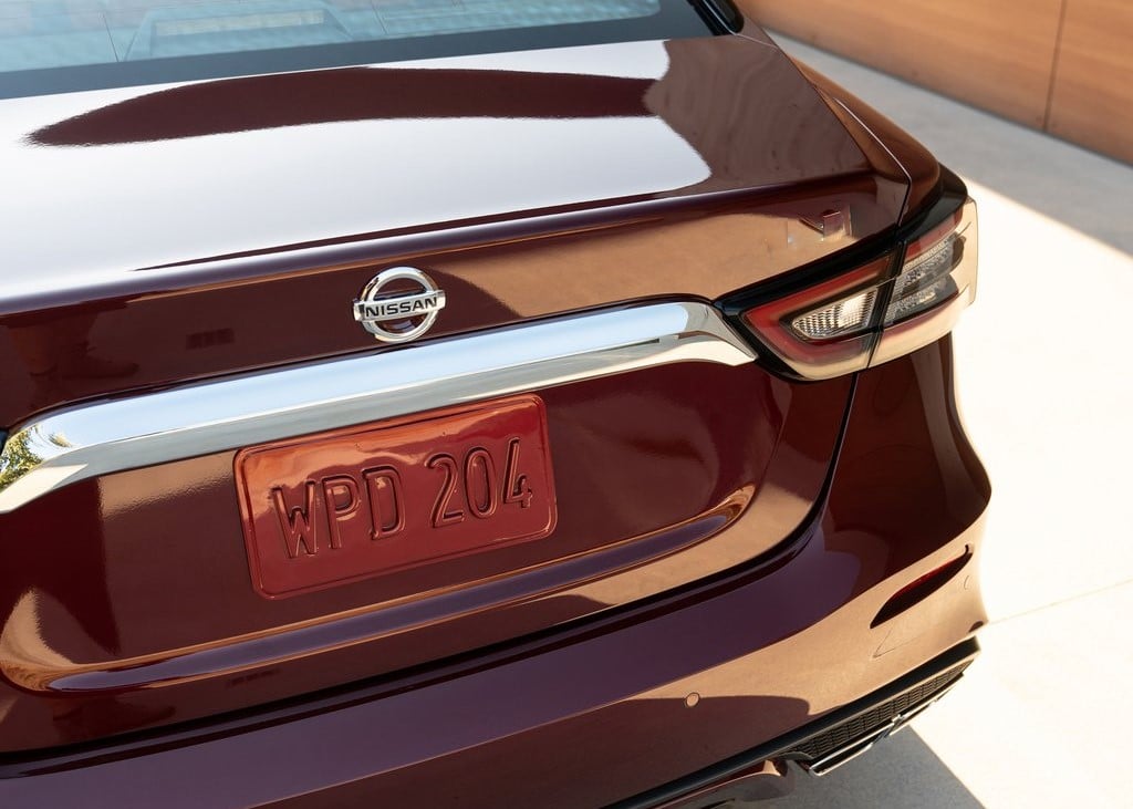 18036 Photo Exterior Nissan Maxima SV 2022 in UAE