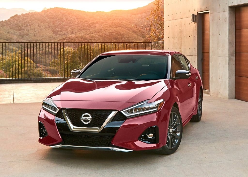 18029 Photo Exterior Nissan Maxima S 2022 in UAE