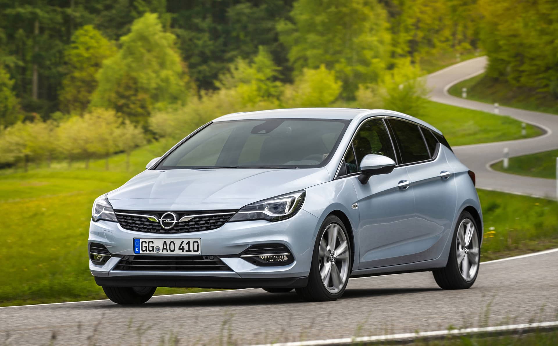 7037 Photo Exterior Opel Astra Elegance+ 2021 in UAE