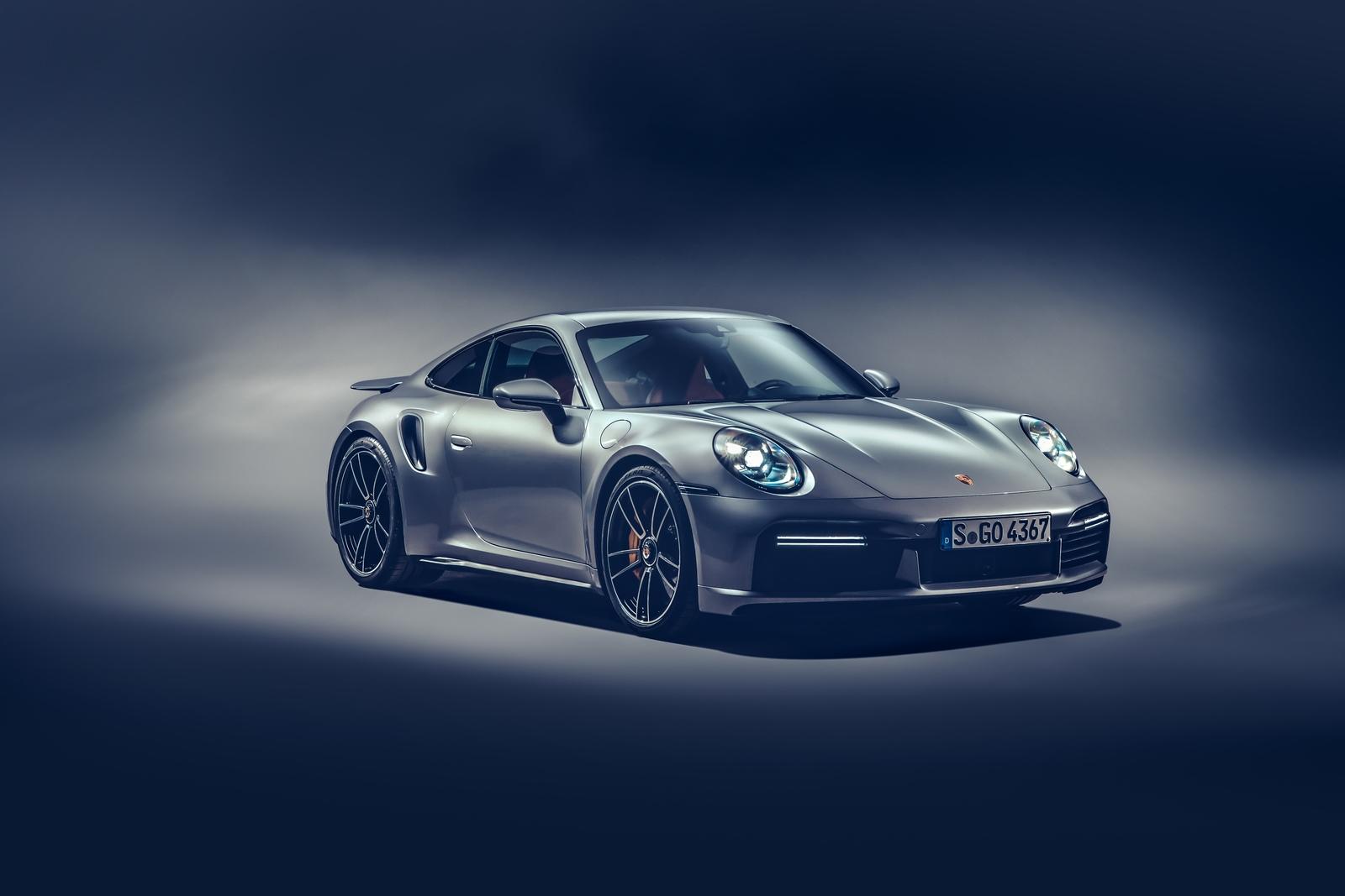3922 صور التصميم الخارجي بورشه 911 تيربو اس 2021 في الامارات