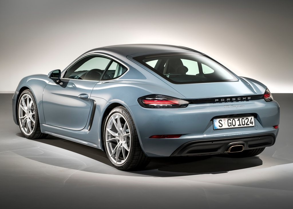 20110 Photo Exterior Porsche 718 Cayman 2022 in Saudi Arabia