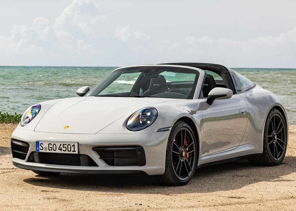 20052 Photo Exterior Porsche 911 Targa 4 GTS 2022 in UAE