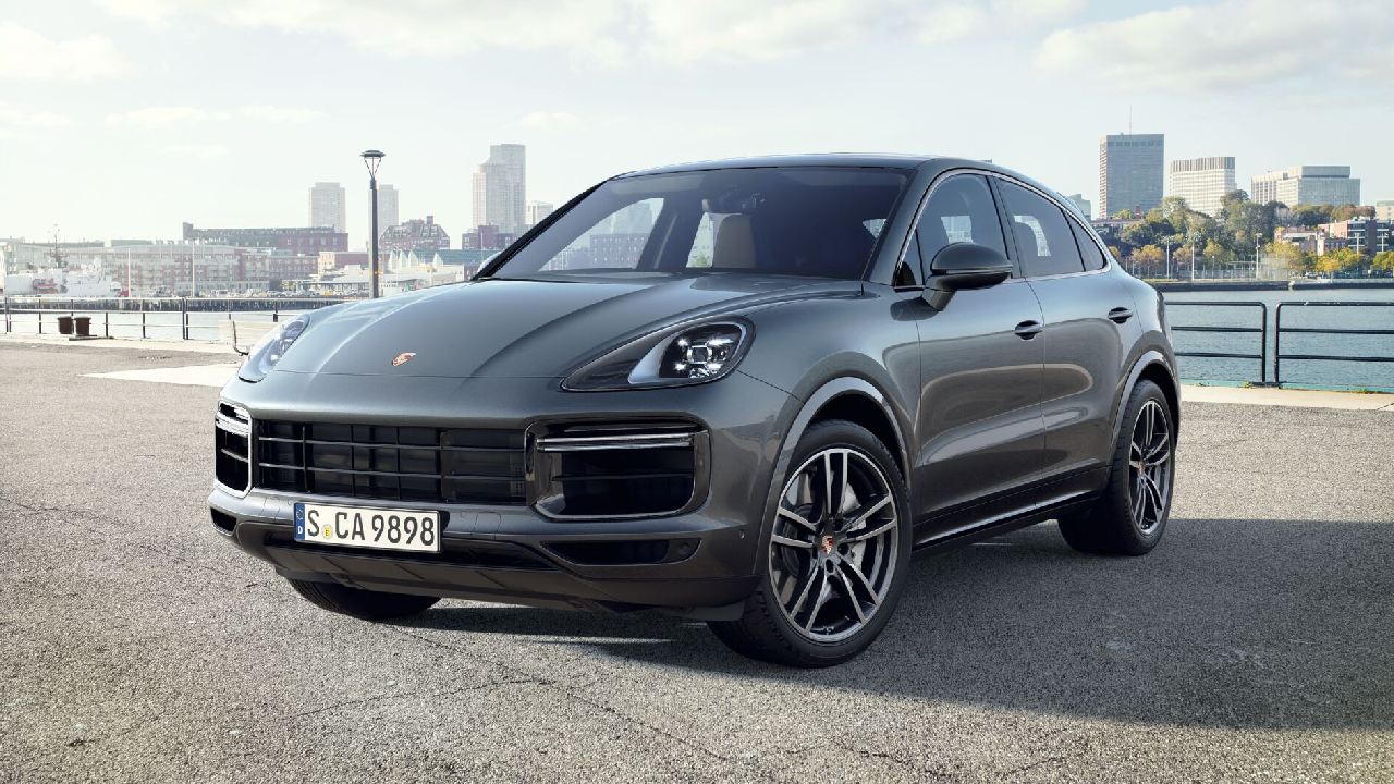 25891 Photo Exterior Porsche Cayenne Coupe Turbo 2023 in UAE