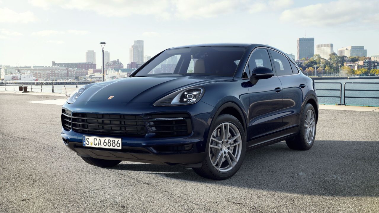 27796 Photo Exterior Porsche Cayenne Coupe S 2023 in Saudi Arabia