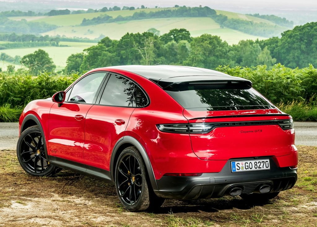 20373 Photo Exterior Porsche Cayenne Coupe GTS 2022 in UAE