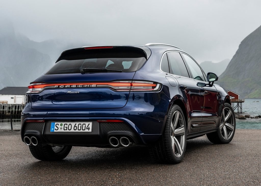 20296 Photo Exterior Porsche Macan Standard 2022 in UAE