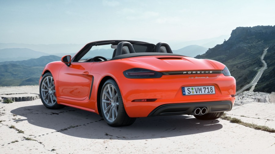 27255 Photo Exterior Porsche 718 Boxster S 2023 in Saudi Arabia