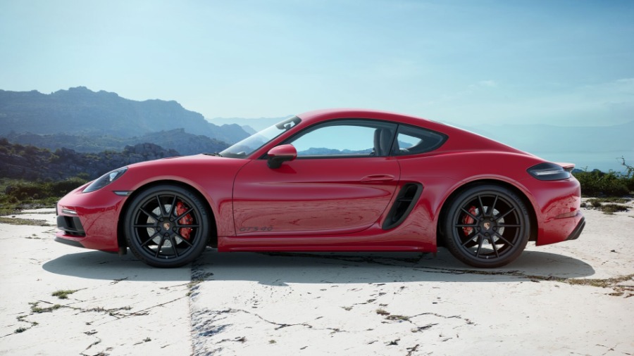 3081 Photo Exterior Porsche 718 Cayman GTS 4.0 2021 in UAE