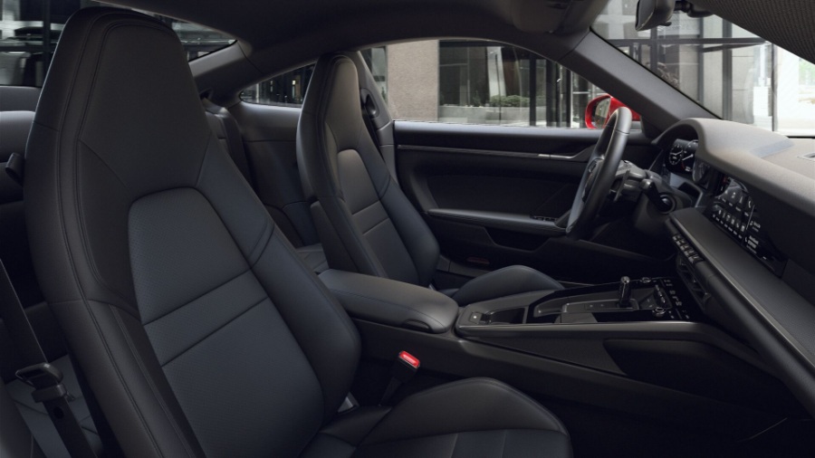 3106 Photo Exterior Porsche 911 Carrera 2021 in UAE