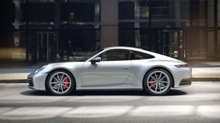 3872 Photo Exterior Porsche 911 Carrera S 2021 in UAE