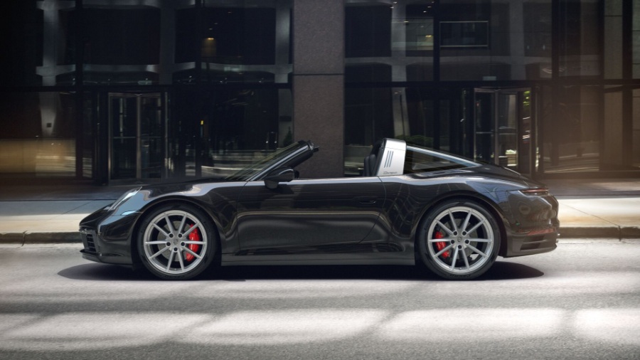 3198 Photo Exterior Porsche 911 Targa 4S 2021 in UAE