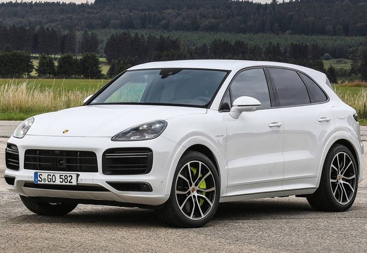 4190 Photo Exterior Porsche Cayenne Coupe Turbo S E-Hybrid 2021 in UAE