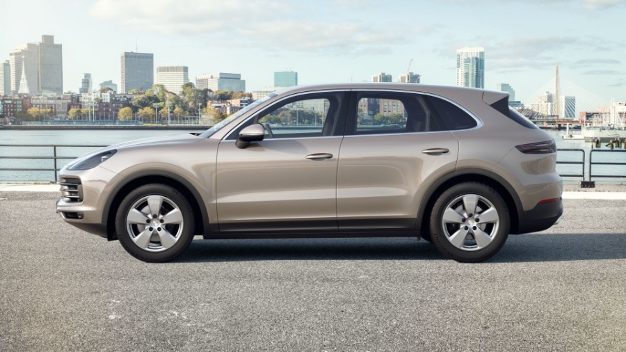 3912 Photo Exterior Porsche Cayenne Cayenne 2021 in UAE