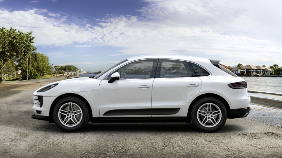 3273 Photo Exterior Porsche Macan S 2021 in Saudi Arabia
