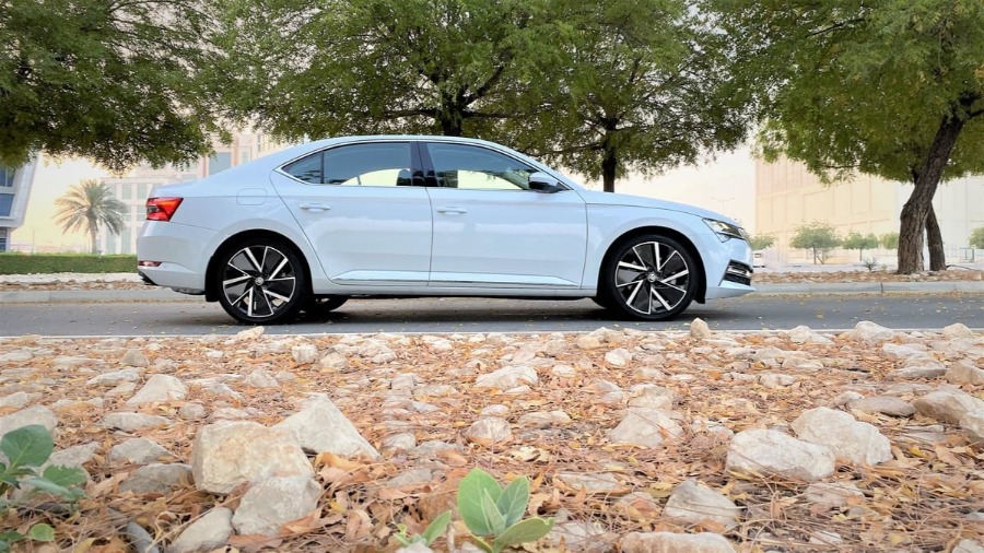 8576 Photo Exterior Skoda Superb Style Plus 2021 in Saudi Arabia