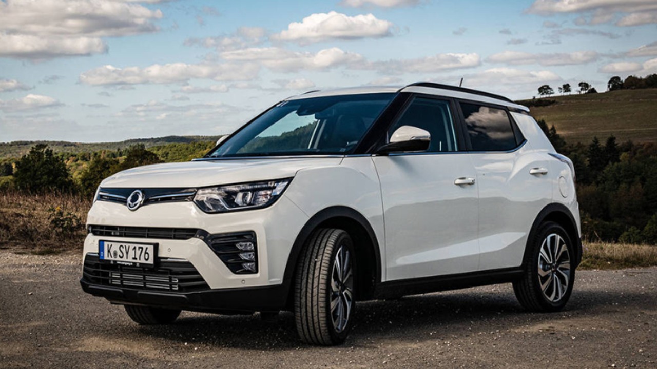 35749 Photo Exterior SsangYong Tivoli Smart 2023 in Saudi Arabia