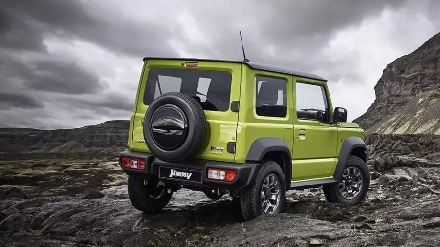 13327 Photo Exterior Suzuki Jimny GL 4AT 2022 in Saudi Arabia