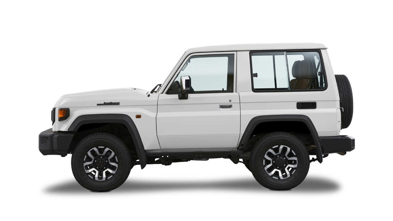 41256 Photo Exterior Toyota Land Cruiser 70 Hardtop 2024 in Saudi Arabia