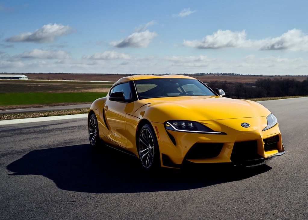 12399 Photo Exterior Toyota Supra 2.0L S 2022 in Saudi Arabia