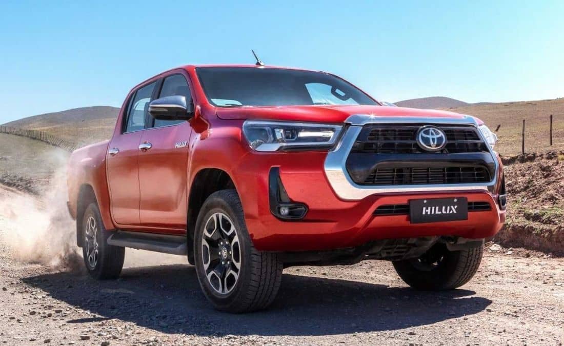 14154 Photo Exterior Toyota Hilux SGLX 4X4 MT DSL 2022 in Saudi Arabia