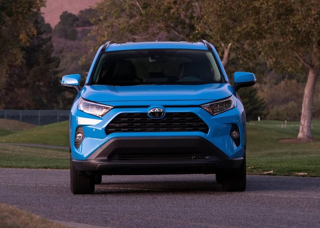 18711 Photo Exterior Toyota RAV4 GLE 4x4 2022 in Saudi Arabia