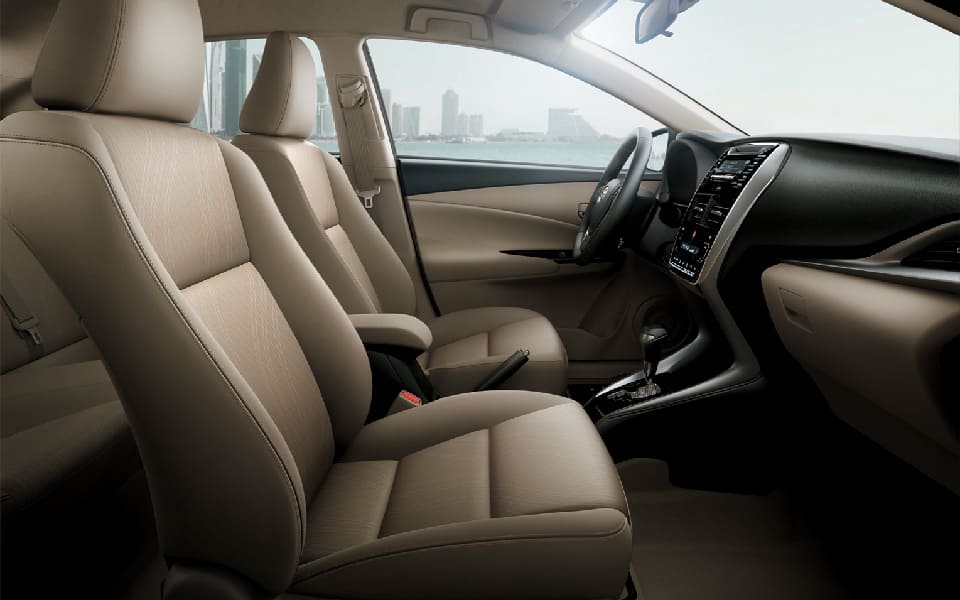 5613 Photo Exterior Toyota Yaris E 2021 in UAE