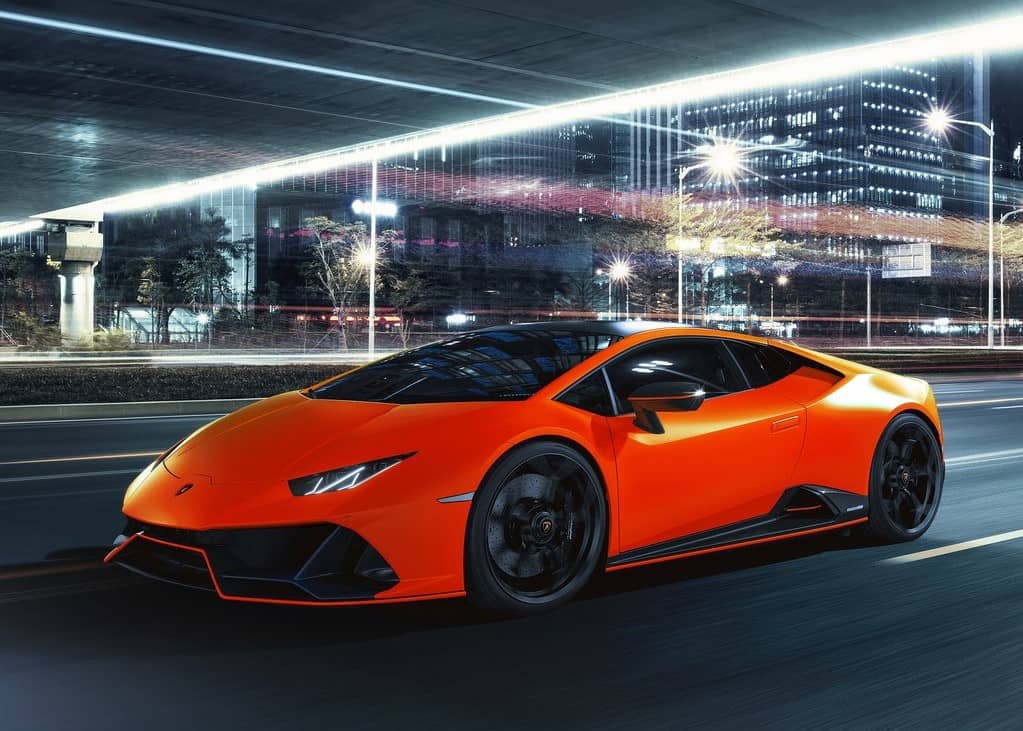 14904 Photo Exterior Lamborghini Huracan Evo Fluo Capsule 2022 in Saudi Arabia