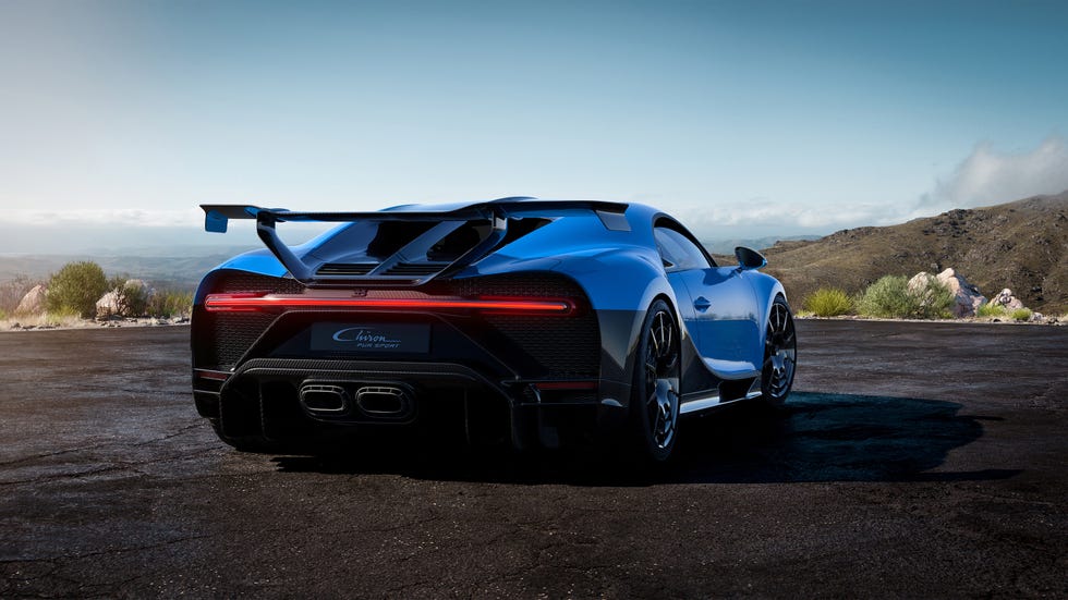 17201 Photo Exterior Bugatti Chiron Pur Sport 2022 in Saudi Arabia