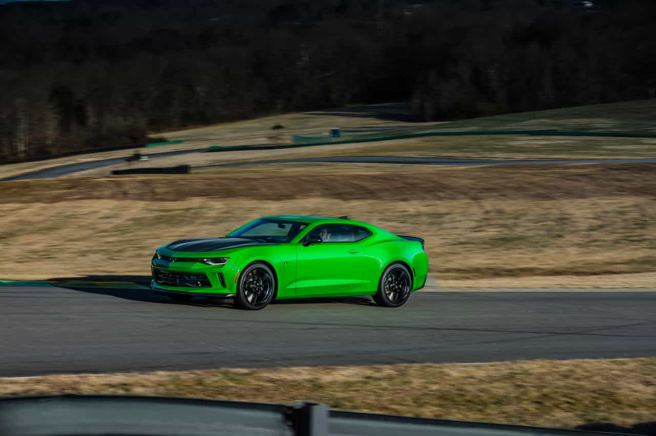 13935 Photo Exterior Chevrolet Camaro LT 2022 in Saudi Arabia