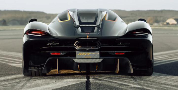 17268 Photo Exterior Koenigsegg Jesko Absolut 2022 in UAE