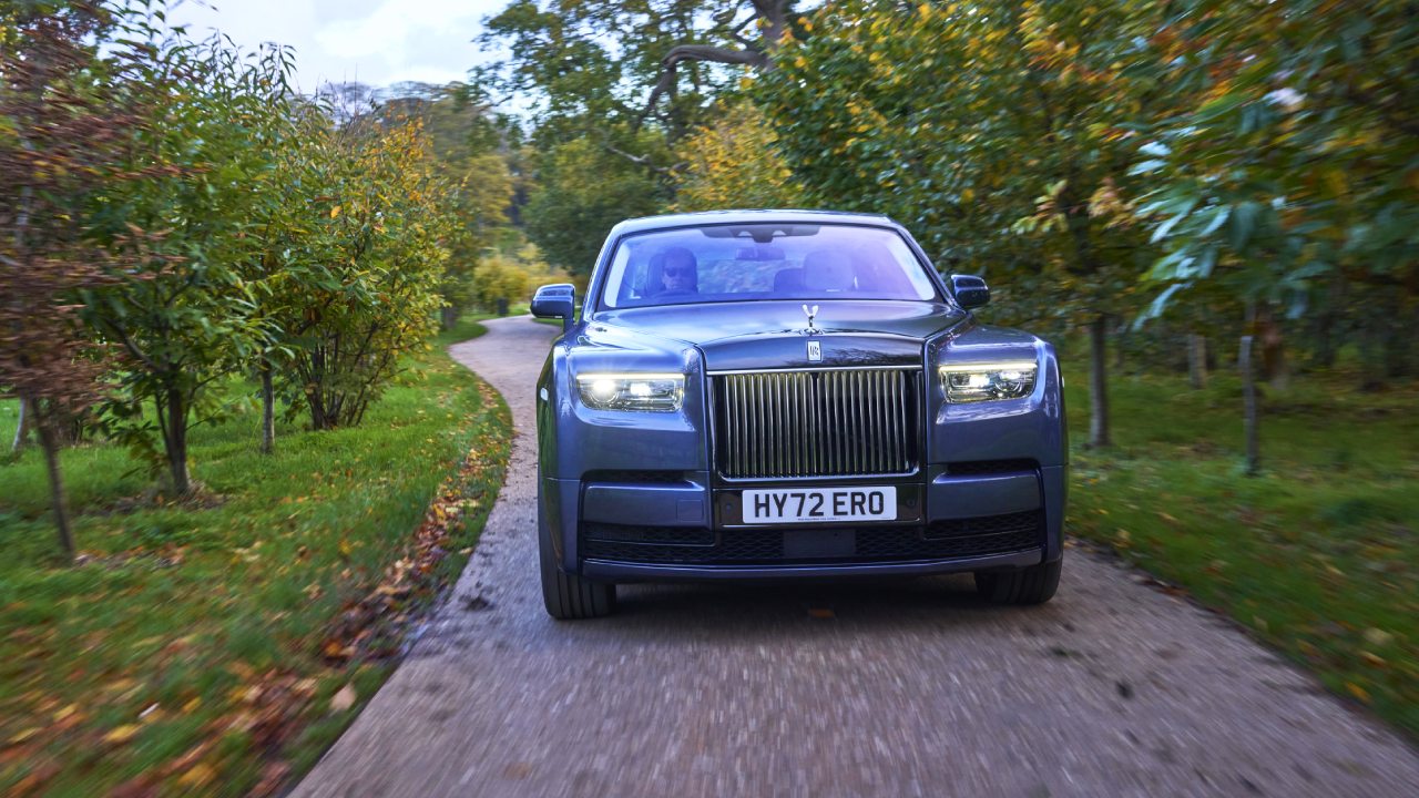 45302 Photo Exterior Rolls Royce Phantom Series II 2024 in Saudi Arabia