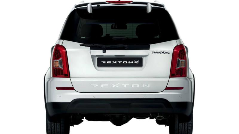 9758 Photo Exterior SsangYong Rexton Petrol 2.0 7-Seater 2WD 2021 in Saudi Arabia